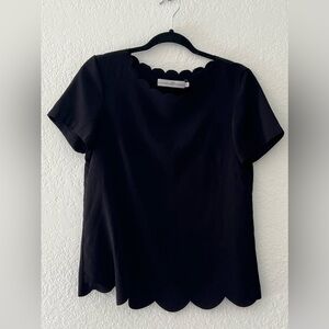 Elizabeth & Clarke The Chambers‎ Black Open Back Scalloped Blouse Women’s Size 6